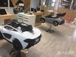 -奇怪的独角兽亲子理发沙龙