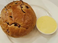 超多黄油的餐前面包-摩根扒房(桐梓林店)