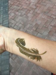 -鳌首刺青纹身 穿孔饰品店