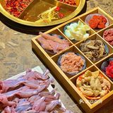 台东鱼蛙自助火锅，几十种菜品畅吃‼️不限量[强]