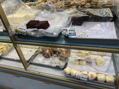 -爱德顺糕点食屋(利民道店)
