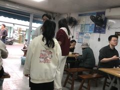 -荣巷小馄饨(荣巷店)
