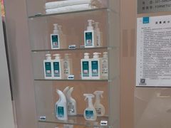 -福奈特洗衣·洗鞋·奢侈品护理(苏河湾店)