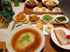 -松鹤面馆·古法焖肉面(观前店)