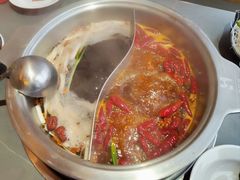 -佰人王串串香火锅(洋珠巷店)