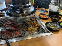 -肉甲韩国木炭烤肉(新壹街1店)