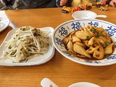 -品鲜村农家菜·阳澄湖大闸蟹(总店)
