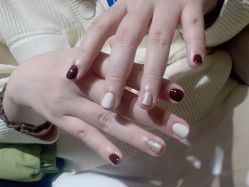 -桃色美甲沙龙