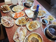 -四囍码头海鲜烧烤自助火锅(外滩南京东路悦荟广场店)