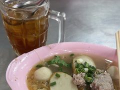 -榮泰米粉湯(Left Shop)