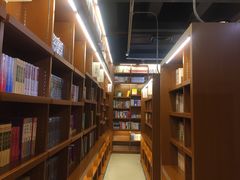 -博览书店(越秀悦汇天地店)