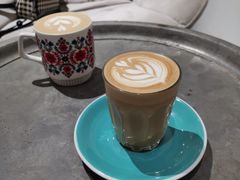 澳白-COTTON CAFE(德信·中外公寓店)