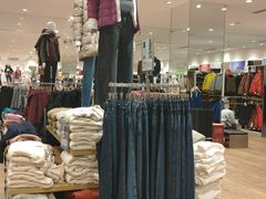 -优衣库(重庆万象城店)