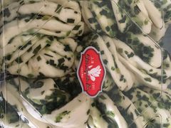 -白玉兰食品甜凤店(合生汇店)