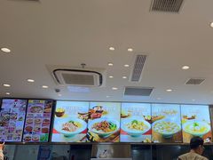 -小杨生煎(金山百联购物中心3楼店)