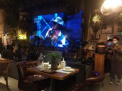 -胡桃里乐队酒馆(农科路店)