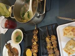 -伊带伊路新疆美食府(呼家楼店)