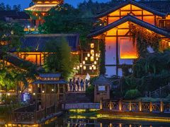 -茅山东方盐湖城景区