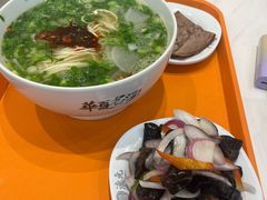 -德元兰州纯汤牛肉面(龙阳路店)