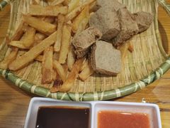 薯条臭豆腐双拼-丁记盐蘸牛肉·新杭菜(河东路店)