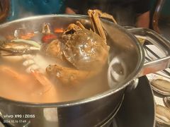-领鲜活海鲜榴莲自助火锅(东门店)
