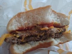 -麦当劳(红旗路店)