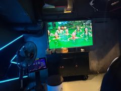 -云晓光头烧烤吧(川沙绿地店)