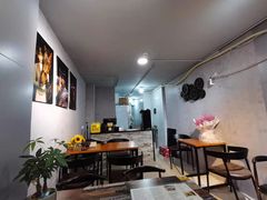 大堂-汉堡双倍·喜鹊堡