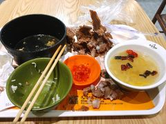 -半亩良田排骨米饭(西城红场店)