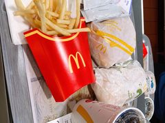 -麦当劳(呼市新华东街店)