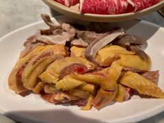 -尚尚仙·酸汤猪手·猪肚鸡火锅(华联万柳购物中心店)