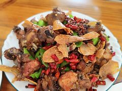 -美顺香食府鱼头老店(雪野湖店)