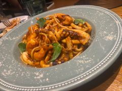 -JINNS锦时 steak&pizza(浸信会礼拜堂旧址店)