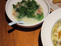 -鱼亨小鲜酸菜鱼(大信店)