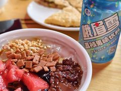 -大众跷脚牛肉馆·非遗传承单位(峨眉山店)