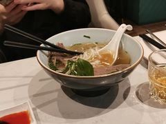 -美奈小馆·越南料理(中航城君尚购物中心店)