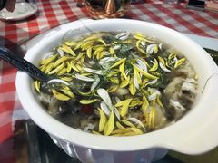 菊花水蛇羹-龙桥私厨·姜花菊花过桥鱼·顺德菜(容桂店)