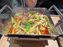 -川堂风·跷脚牛肉·乐山爆炒(宝山日月光店)