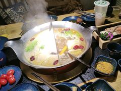 -湊湊火锅·茶憩(上海合生汇店)