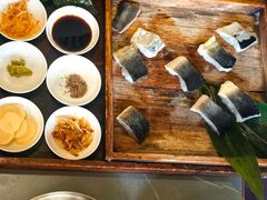 -围炉肉舍•炭烤活鳗•丹东海鲜烤肉(步行街店)