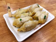 牛肉鍋貼-小姜锅贴(凤凰街店)