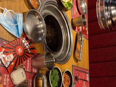 -青瓦炭韩潮烤肉(花园道店)