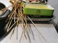 -钢管厂五区小郡肝串串香(奥克斯广场锦城万达店)