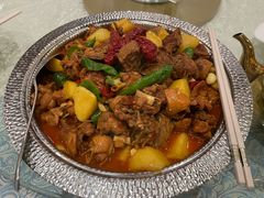 新疆大盘鸡-巴扎美食·新疆菜·西域歌舞表演餐厅(新疆大厦店)