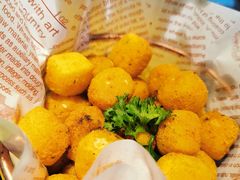 很脆的松露豆腐-新白鹿餐厅(金鹰新街口店)