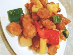 菠萝咕老肉-凤城礼记鱼翅海鲜酒家(新马路总店)