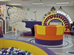 -孩子王童乐园(吾悦广场店)