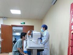 -上海大学附属上海和平眼科医院