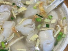 小馄饨-黄阿姨锅贴大王(万航渡路店)