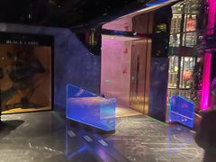 -温莎KTV(珠江路店)